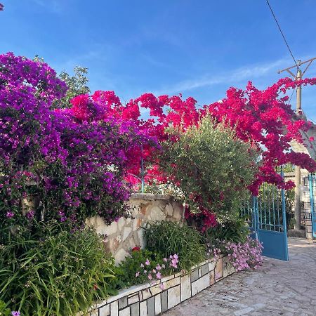 Villa Lefter Sarandë Exteriör bild