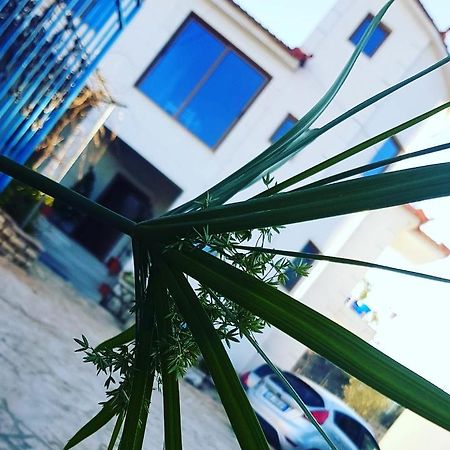 Villa Lefter Sarandë Exteriör bild